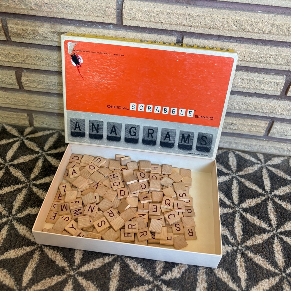 60's Anagrams Game - 60's Boardgame - Tile Game - Scrabble Word Game - Board Gam